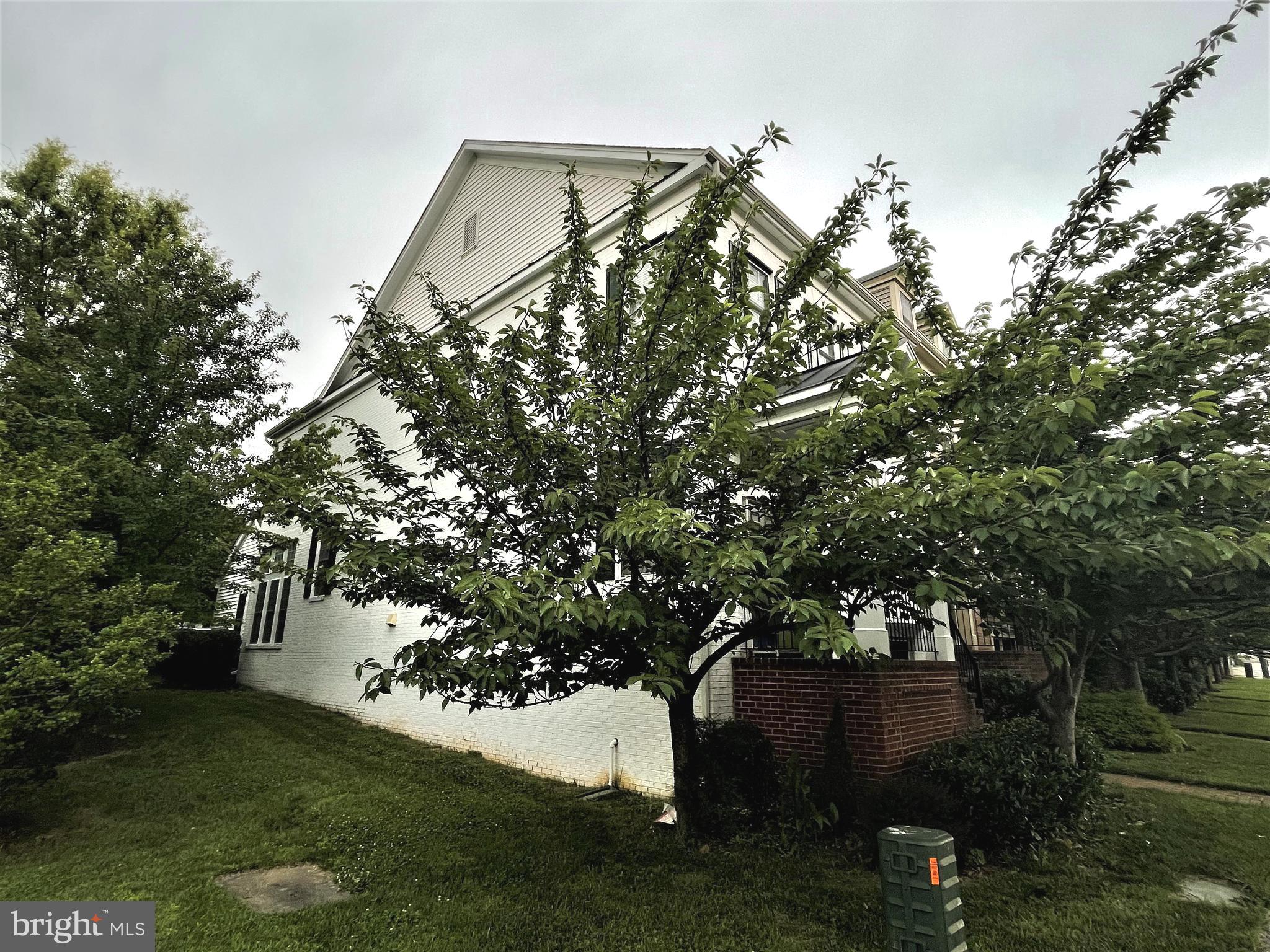 1138 Gaither Road Rockville, MD 20850 - Photo 40 of 53 Side of the house