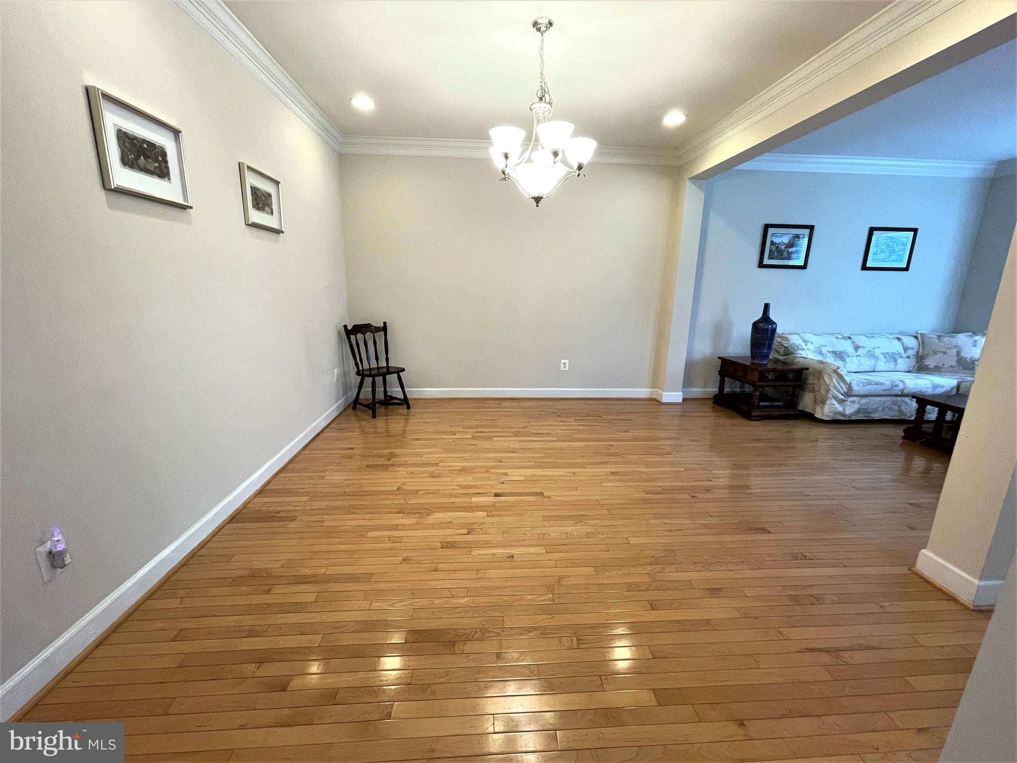 1138 Gaither Road Rockville, MD 20850 - Photo 7 of 53 Formal dinning with with moldings