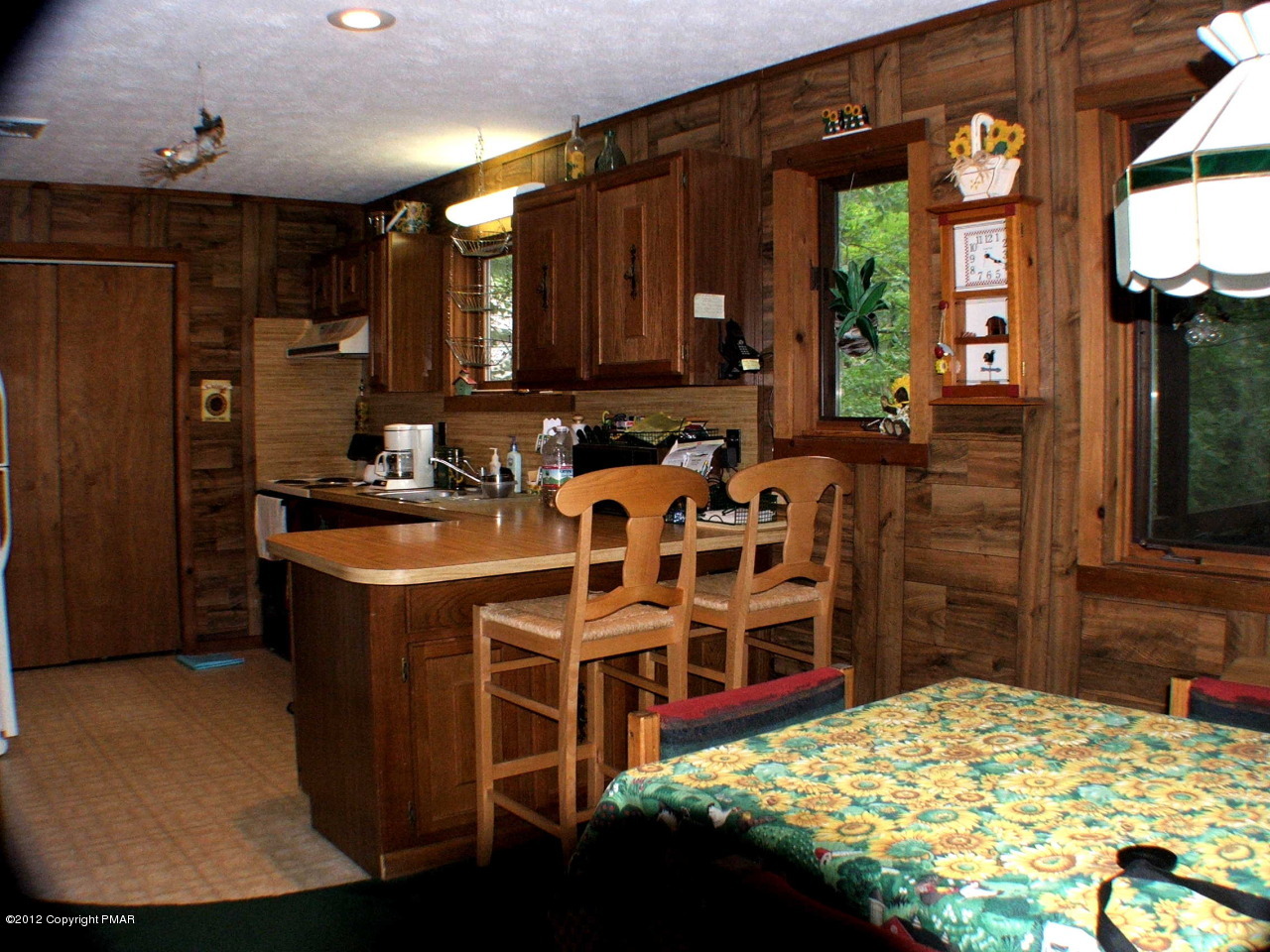 758 Canterbury Road Bushkill, PA 18324 - Photo 3 of 25 Kitchen