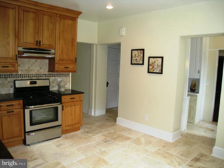 7 South Providence Road Wallingford, PA 19086 - Photo 12 of 25 Kitchen