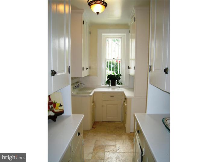 7 South Providence Road Wallingford, PA 19086 - Photo 14 of 25 Butler Pantry