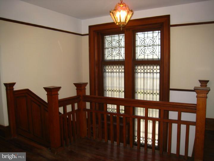 7 South Providence Road Wallingford, PA 19086 - Photo 17 of 25 Hallway