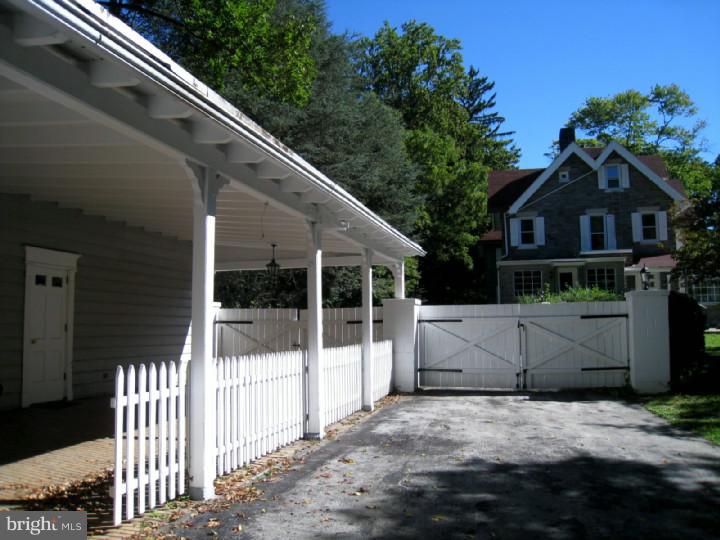 7 South Providence Road Wallingford, PA 19086 - Photo 24 of 25 Exterior Back