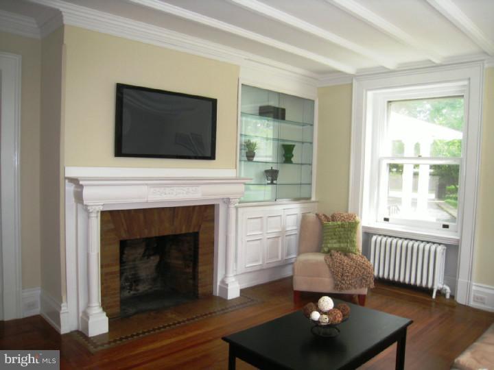 7 South Providence Road Wallingford, PA 19086 - Photo 8 of 25 Family Room