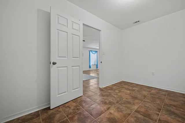 $219,900 | 1208 Sunshine Drive, Crestview, FL 32539