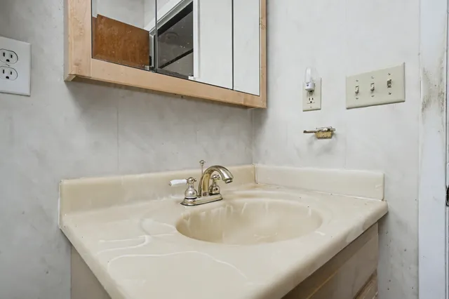 $219,900 | 1208 Sunshine Drive, Crestview, FL 32539