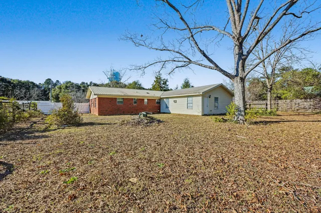 $219,900 | 1208 Sunshine Drive, Crestview, FL 32539