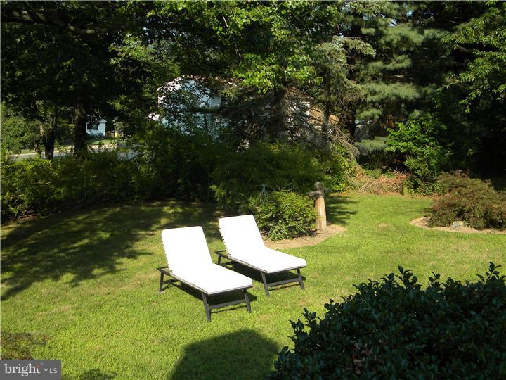 14 Randi Way Titusville, NJ 08560 - Photo 24 of 25 Back Yard