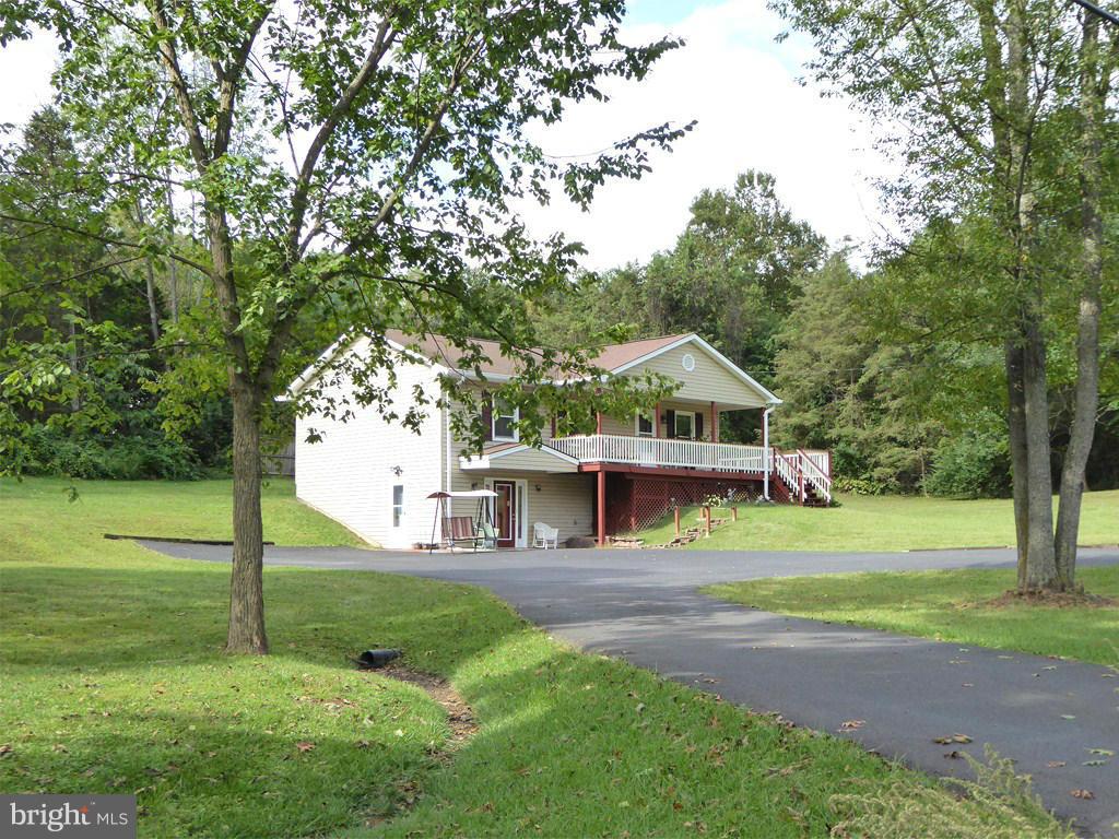 71 Sugar Maple Road Front Royal, VA 22630 - Photo 3 of 30 Exterior (Front)