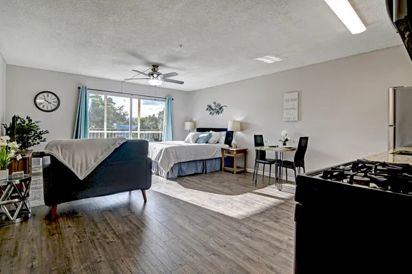 $215,000 | 355 Kalanianaole Avenue, Unit 225, Hilo, HI 96720