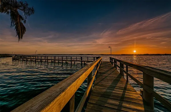 $598,000 | 4445 Lansbrook Parkway, Palm Harbor, FL 34685