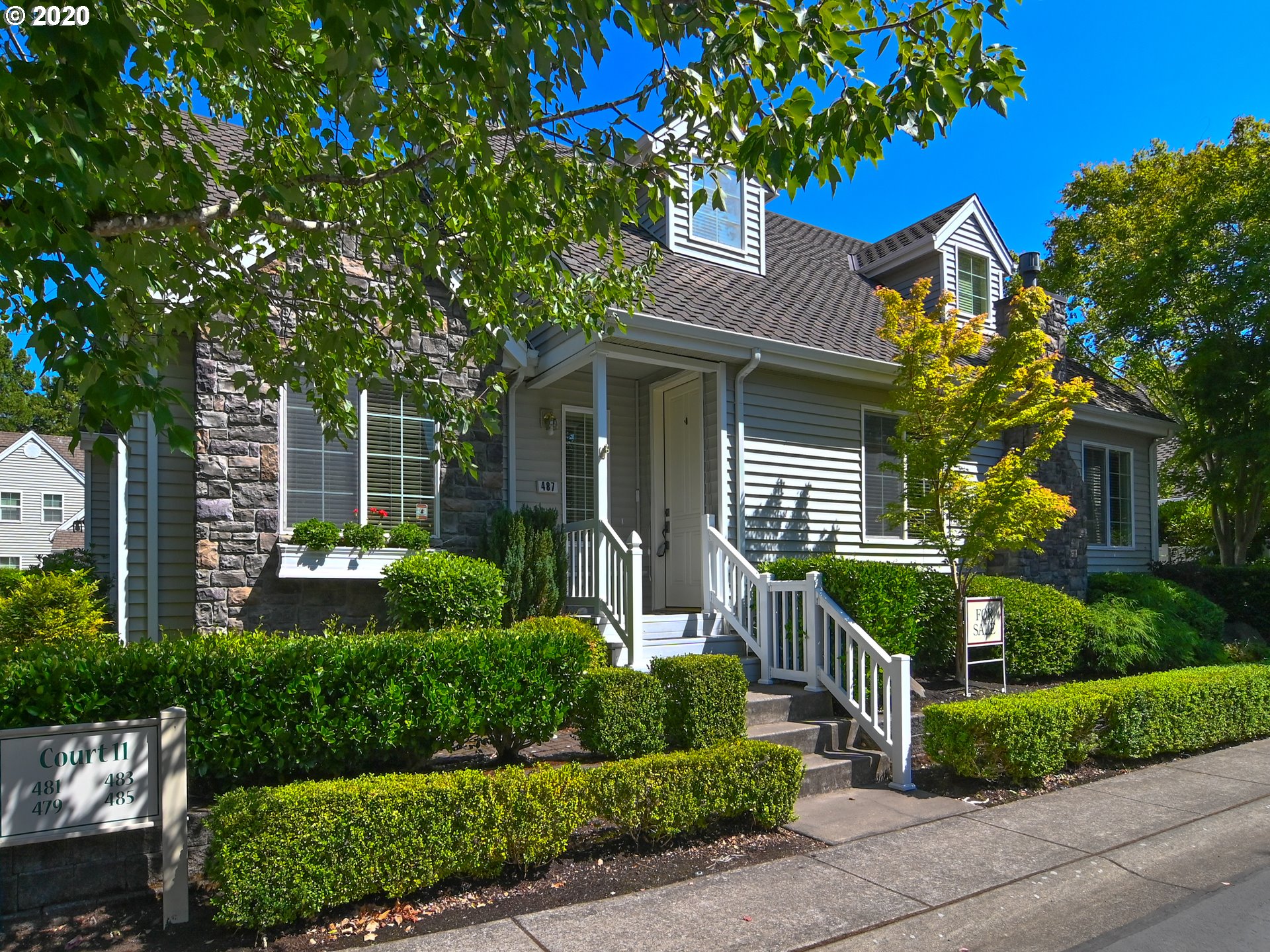 487 Covey Lane Eugene, OR 97401 - Photo 2 of 31