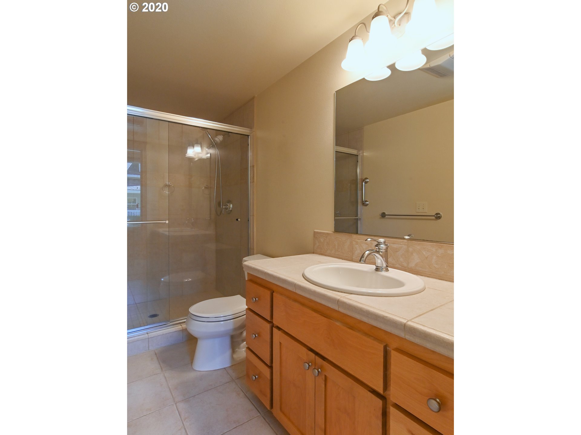 487 Covey Lane Eugene, OR 97401 - Photo 13 of 31