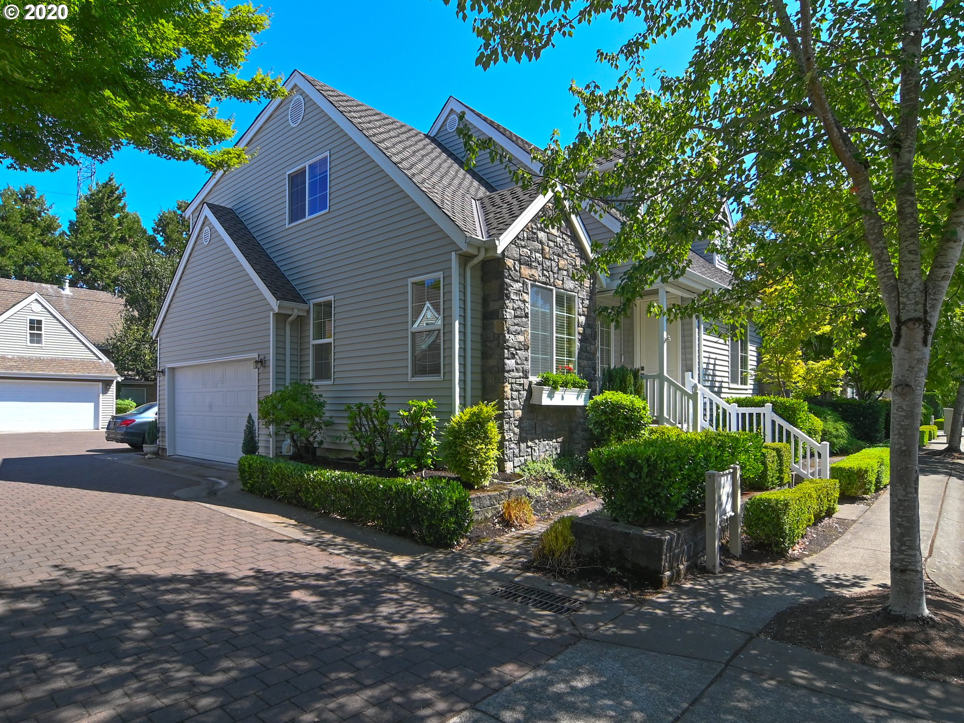 487 Covey Lane Eugene, OR 97401 - Photo 4 of 31