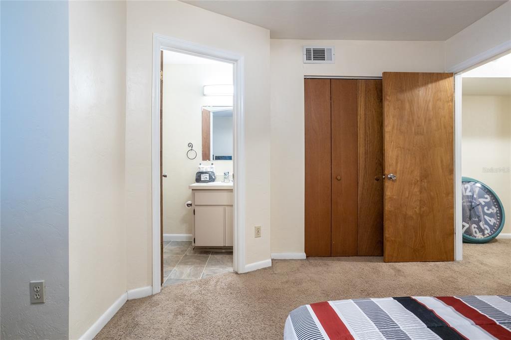 4651 Southwest 44 Lane Gainesville, FL 32608 - Photo 18 of 27