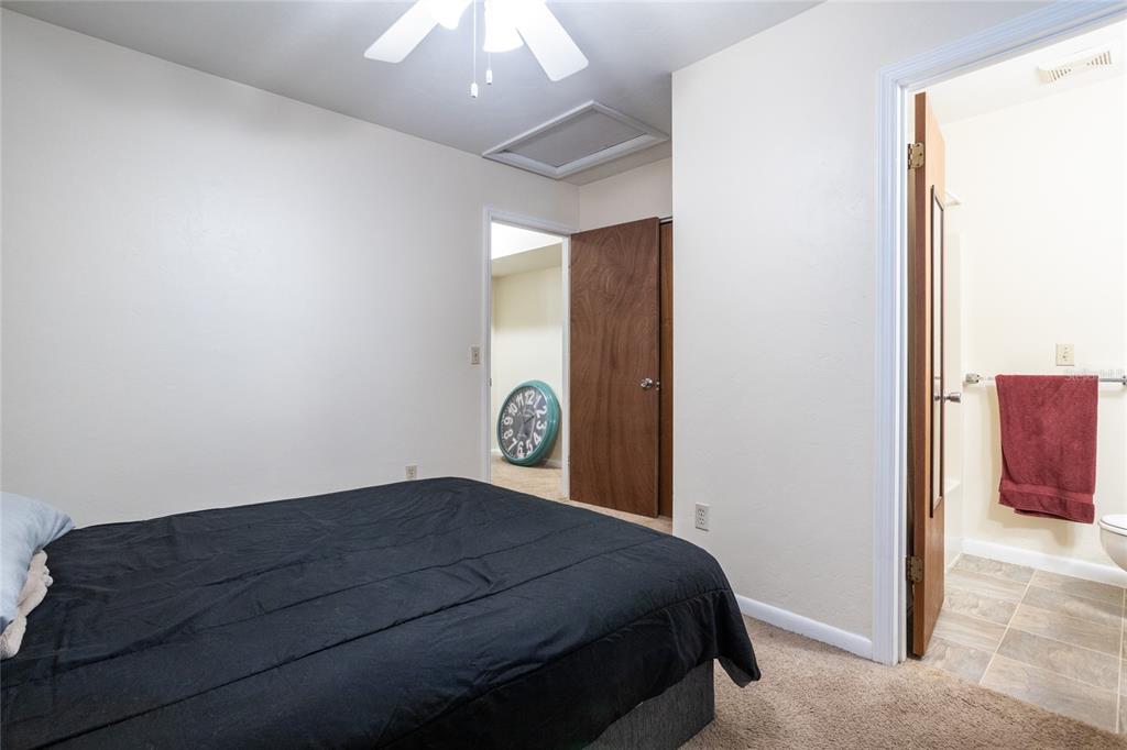 4651 Southwest 44 Lane Gainesville, FL 32608 - Photo 21 of 27