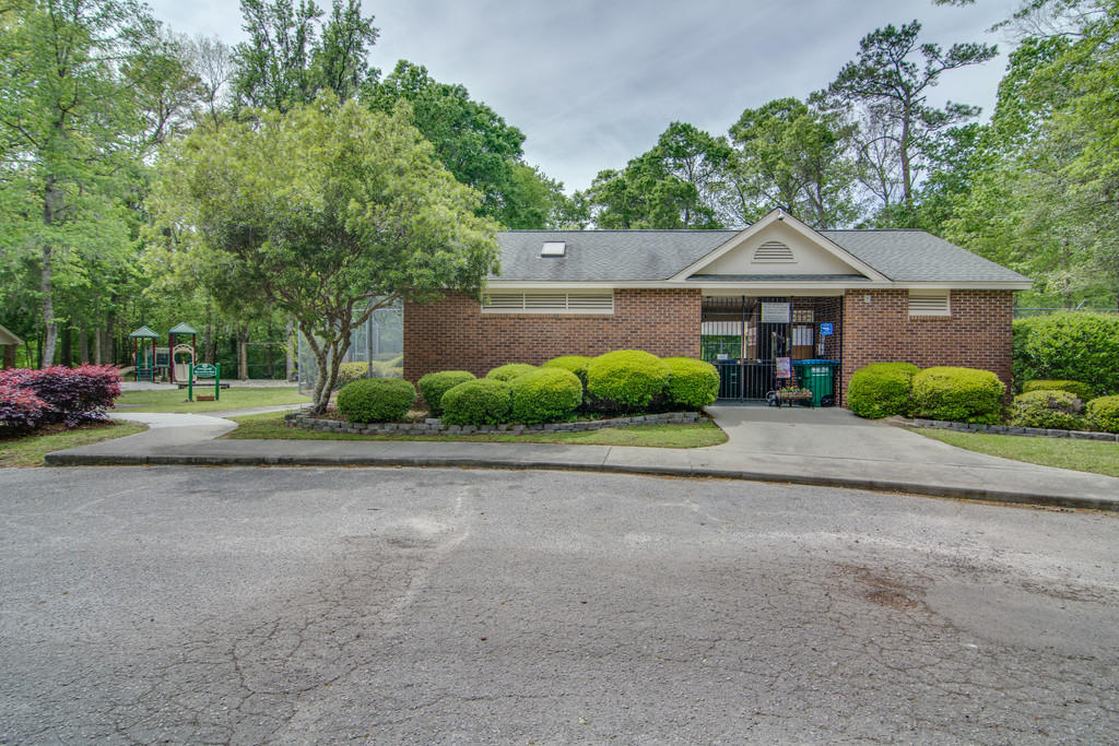 120 Towne Square Road Summerville, SC 29485 - Photo 22 of 31 cs1706201-1025