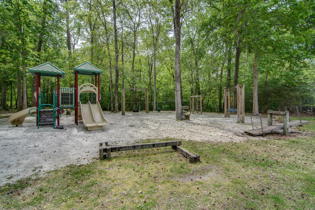 120 Towne Square Road Summerville, SC 29485 - Photo 25 of 31 cs1706201-1028