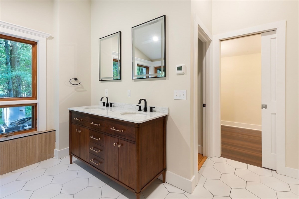 97 Old Mill Road Harvard, MA 01451 - Photo 22 of 29