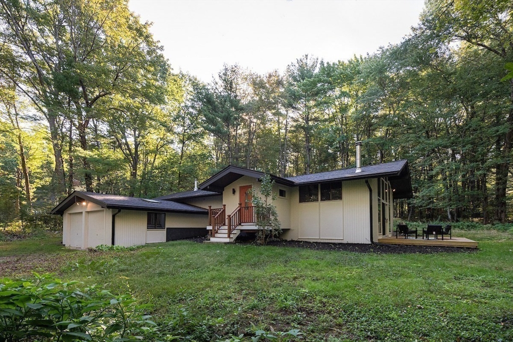 97 Old Mill Road Harvard, MA 01451 - Photo 4 of 29