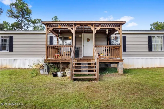 $94,500 | 158 Emmanuel Drive, Lucedale, MS 39452