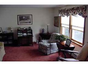 9 Crane Crossing Road, Unit 22 Plaistow, NH 03865 - Photo 2 of 5 Gallery Image 2