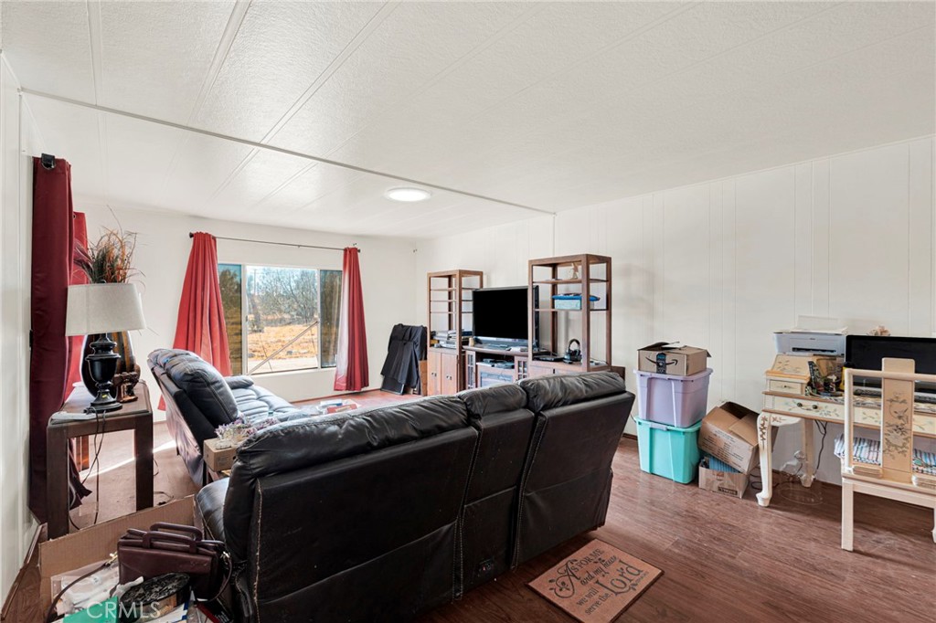 14030 Rapture Road Phelan, CA 92371 - Photo 17 of 58