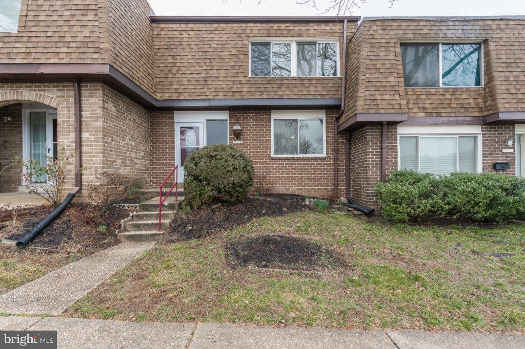 575 Summit Hall Road Gaithersburg, MD 20877 - Photo 1 of 44