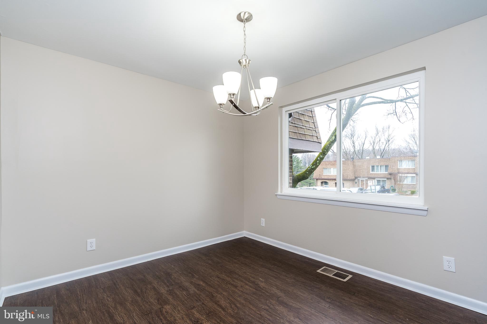 575 Summit Hall Road Gaithersburg, MD 20877 - Photo 6 of 44
