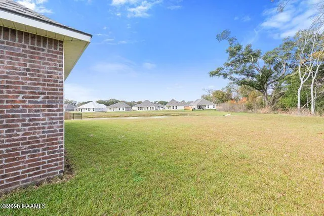 $2,300 | 119 Interpreter Street, Youngsville, LA 70592