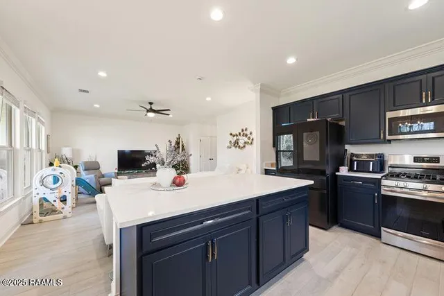 $2,300 | 119 Interpreter Street, Youngsville, LA 70592