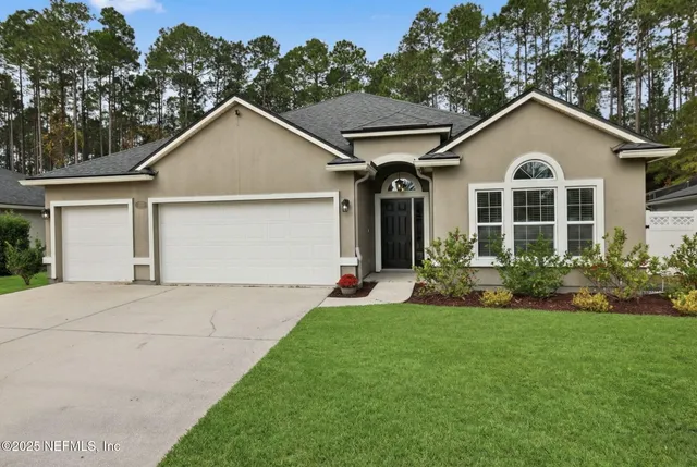 $575,000 | 660 Grampian Highlands Drive, St. Johns, FL 32259