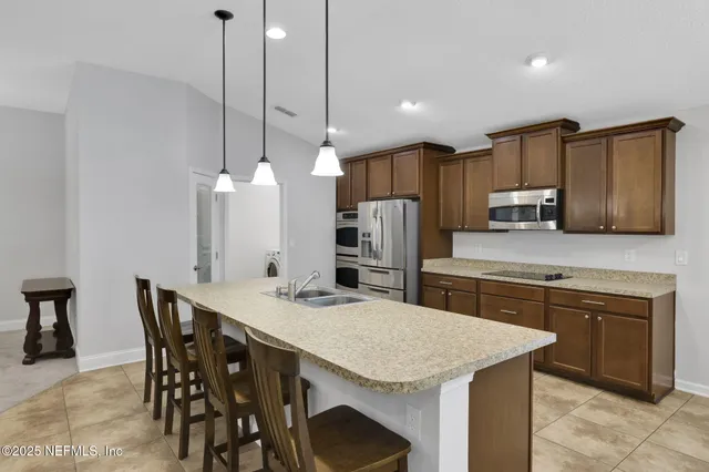 $575,000 | 660 Grampian Highlands Drive, St. Johns, FL 32259