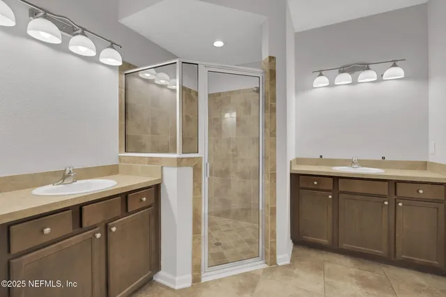 $575,000 | 660 Grampian Highlands Drive, St. Johns, FL 32259