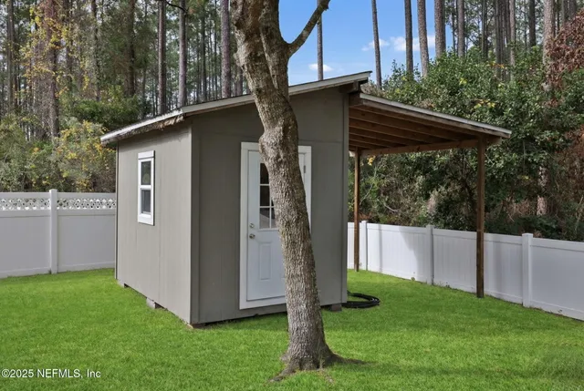 $575,000 | 660 Grampian Highlands Drive, St. Johns, FL 32259