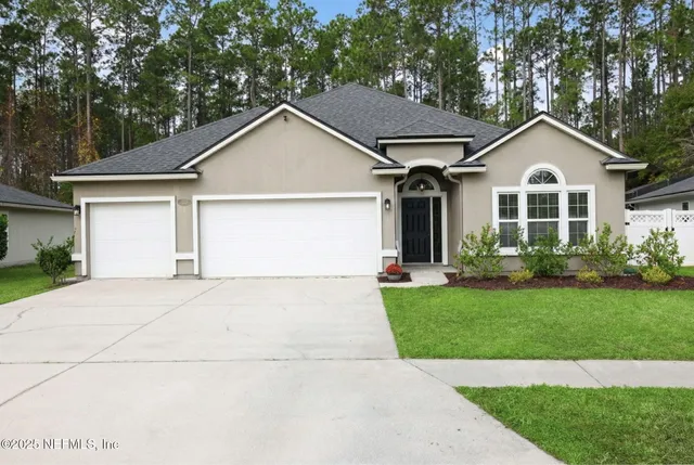 $575,000 | 660 Grampian Highlands Drive, St. Johns, FL 32259