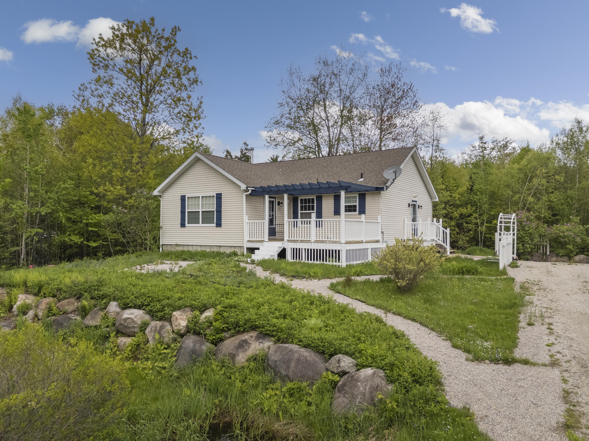 117 Harbor Road Bryant Pond, ME 04219 - Photo 2 of 51 1_117harbor-29