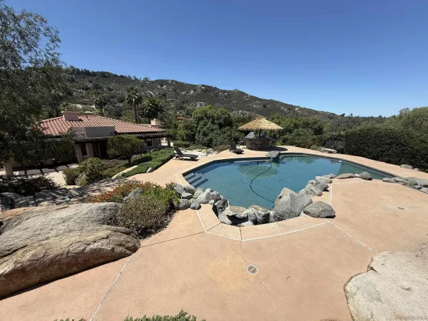 $2,299,000 | 13154 Glen Circle Road, Poway, CA 92064