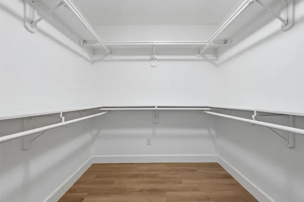 $2,500 | 9026 McGallion Road, Houston, TX 77022