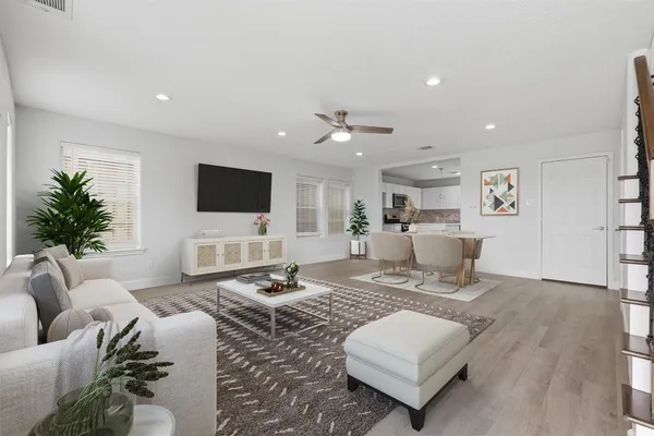 $2,500 | 9026 McGallion Road, Houston, TX 77022