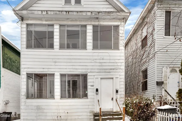 $299,000 | 244 Morris Street, Albany, NY 12208