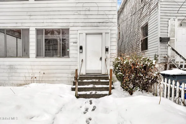 $299,000 | 244 Morris Street, Albany, NY 12208
