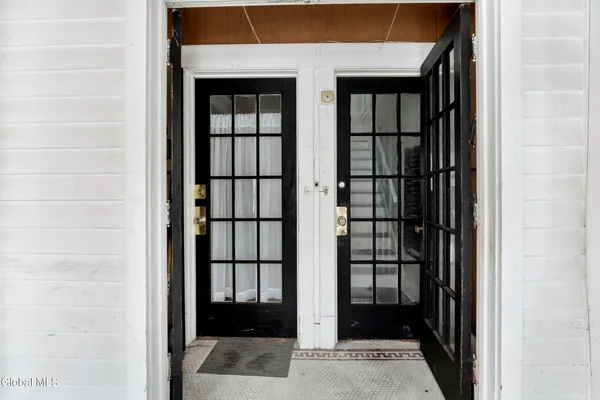 $299,000 | 244 Morris Street, Albany, NY 12208
