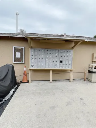 $1,400 | 411 North Halifax Avenue, Unit 200, Daytona Beach, FL 32118