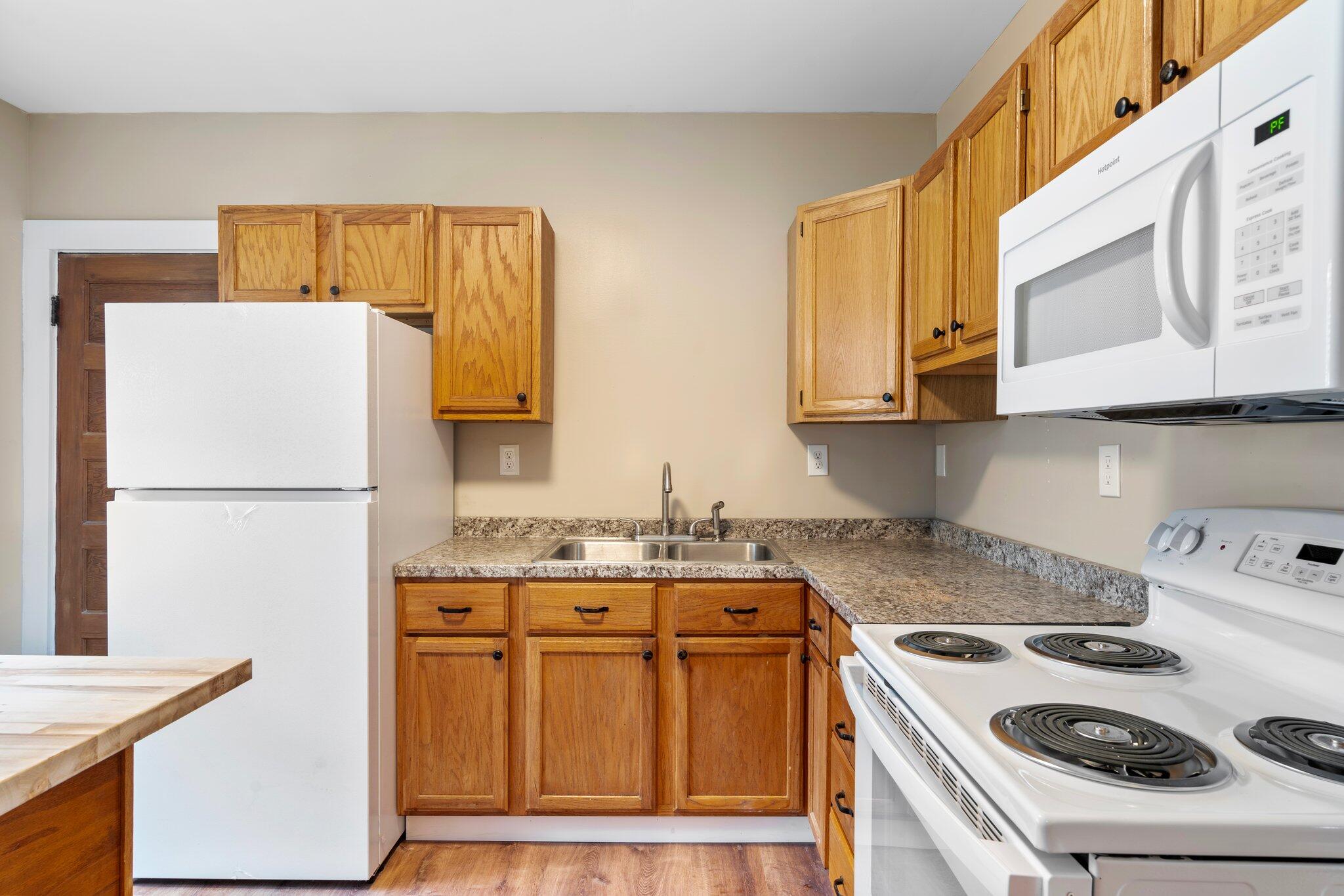 294 Main Street Waterville, ME 04901 - Photo 15 of 35 16-web-or-mls-DSC02168