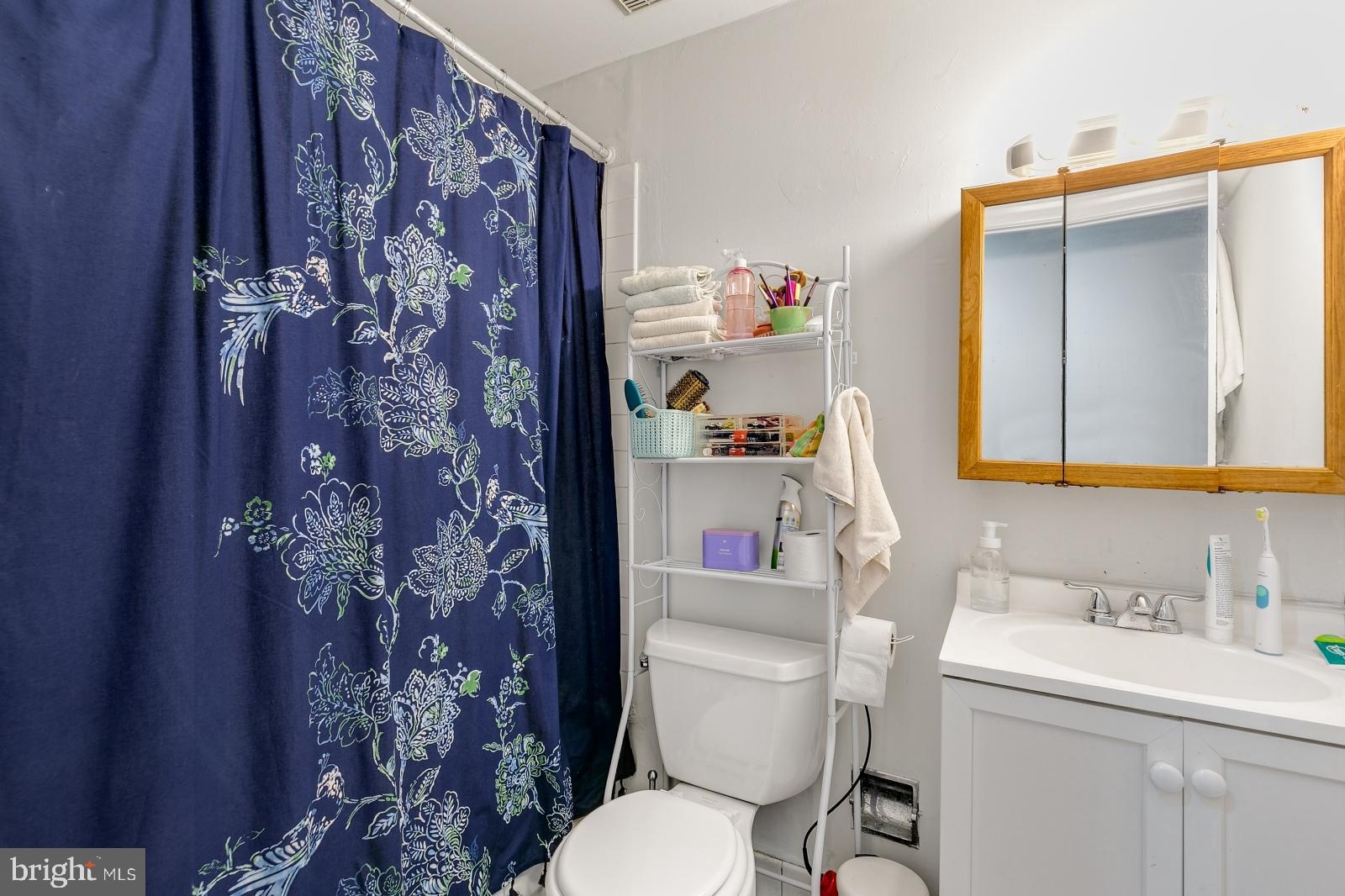 802 South 4th Street, Unit 1 Philadelphia, PA 19147 - Photo 8 of 15