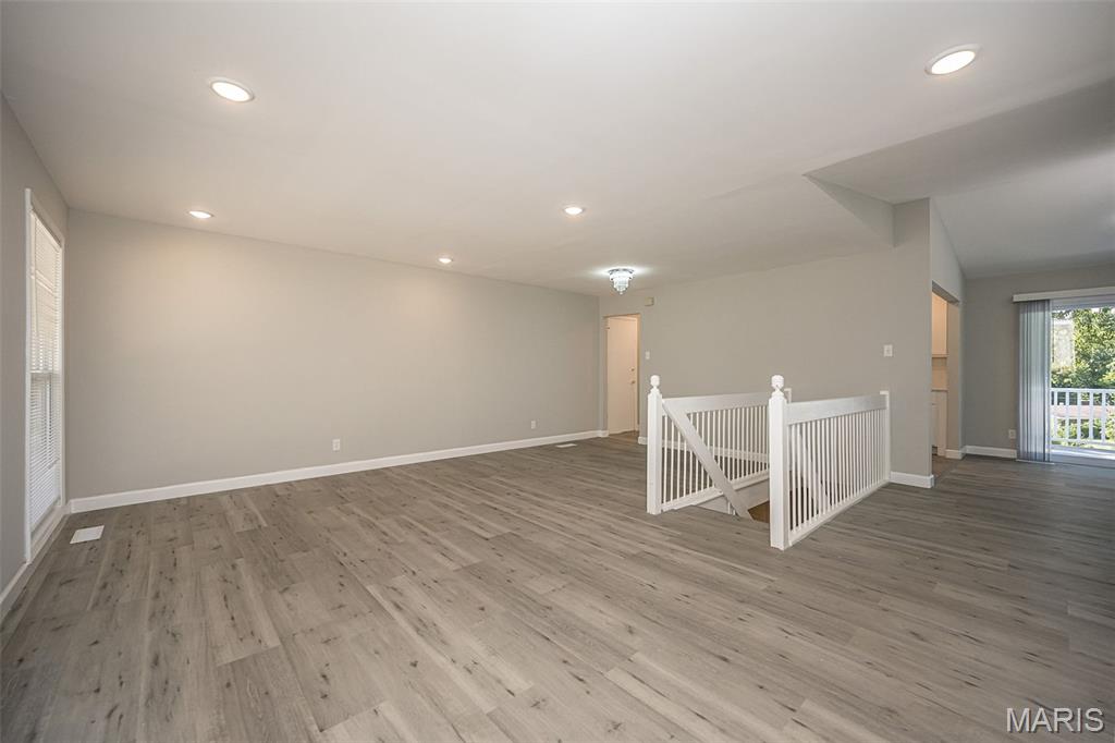 1267 Craig Road St. Louis, MO 63146 - Photo 4 of 52 Gallery Image 4
