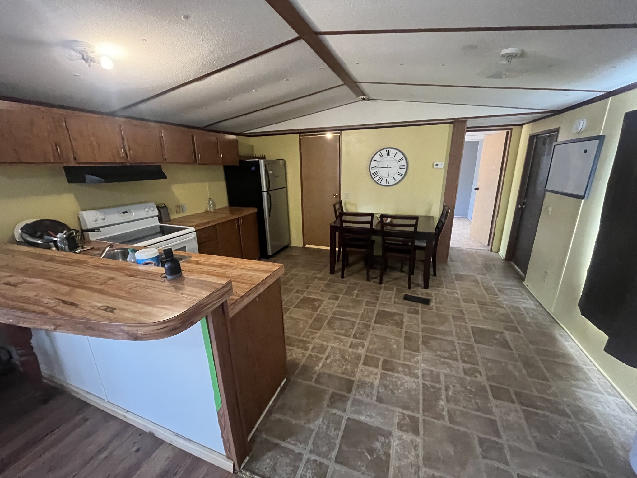 271 Pine Ridge Road Waynesboro, TN 38485 - Photo 8 of 56 Gallery Image 8