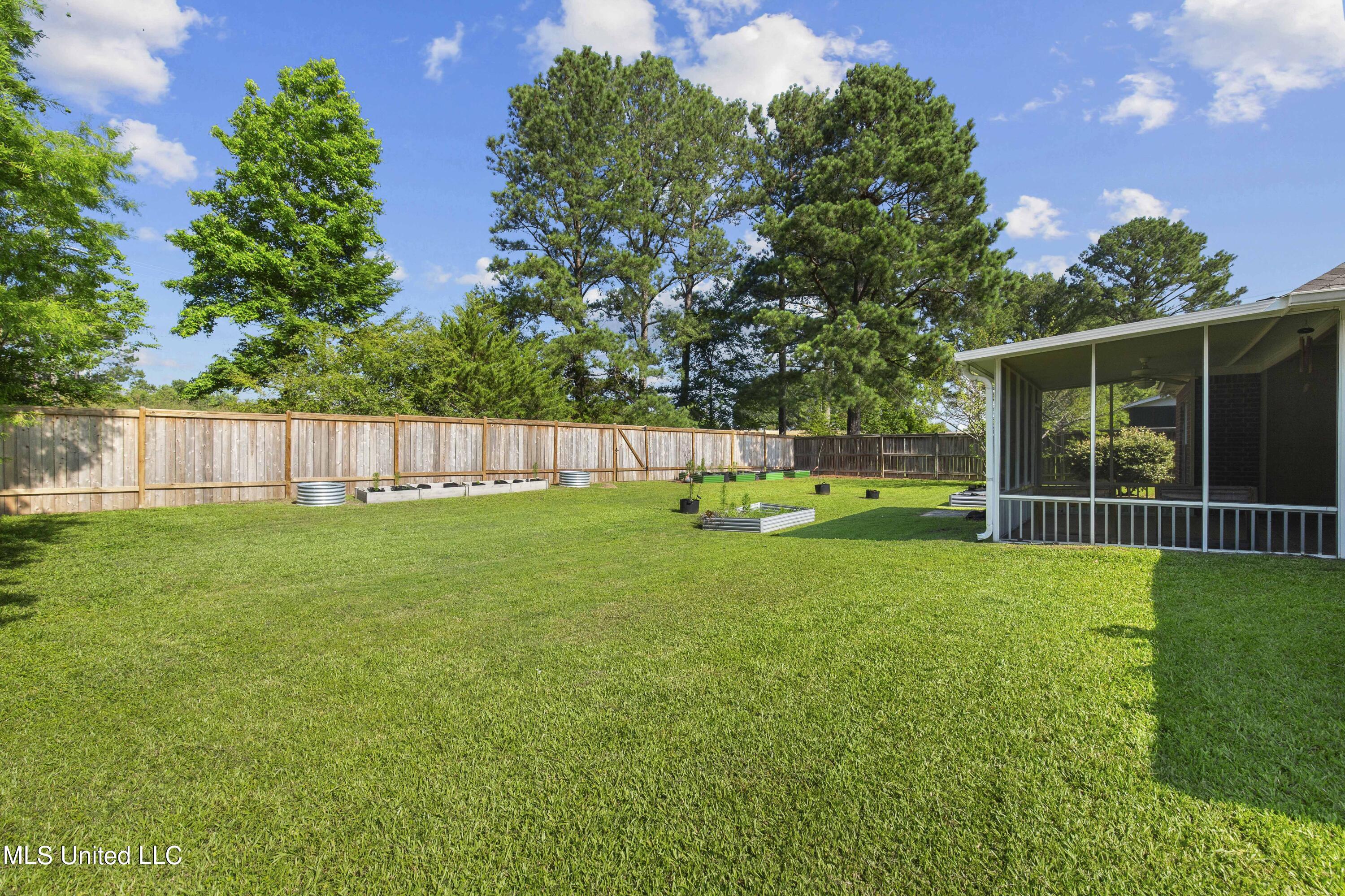 217 Calhoun Drive Madison, MS 39110 - Photo 35 of 41 217 Calhoun-38