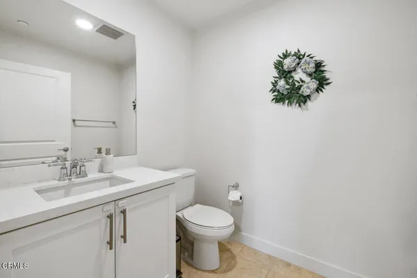 $4,200 | 2800 Wagon Wheel Road, Unit 304, Oxnard, CA 93036